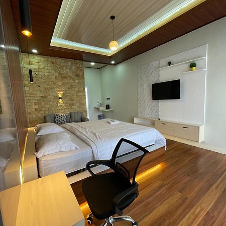 Pojok Kahyangan Homestay And Cabin Kejajar Luaran gambar