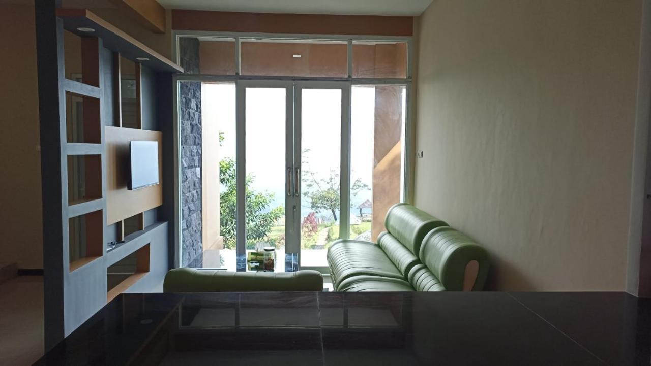 Pojok Kahyangan Homestay And Cabin Kejajar Luaran gambar